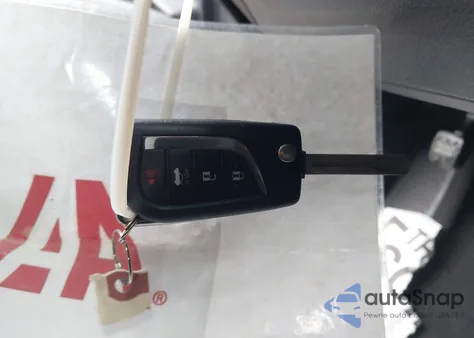 2019 Toyota Camry Le from USA, damaged, VIN 4T1B11HK0KU786388